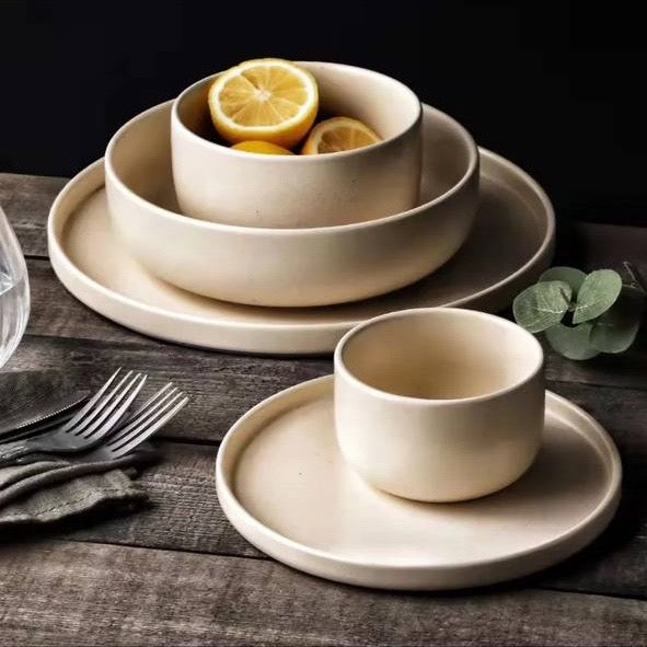 Kiel Dinnerware