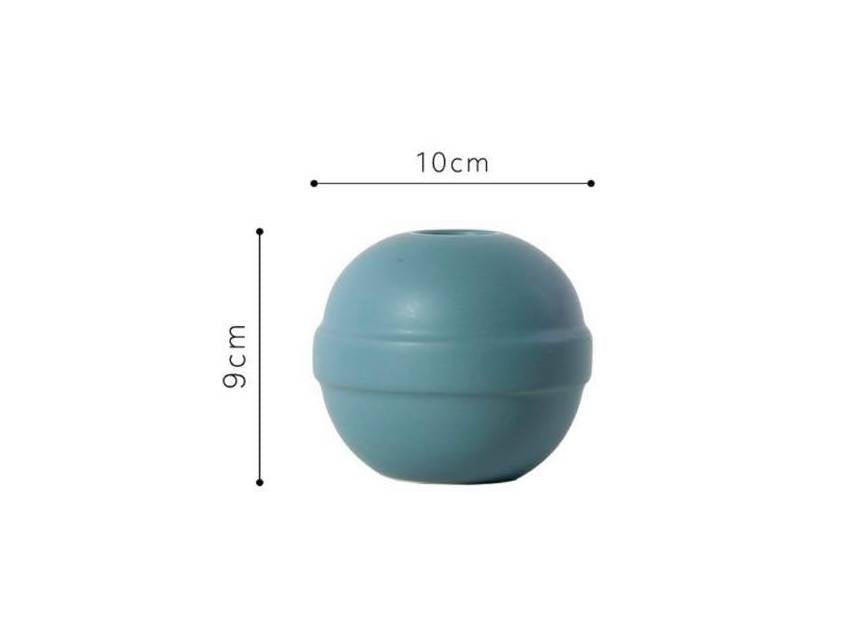 Anouk Vases