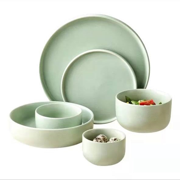 Kiel Dinnerware