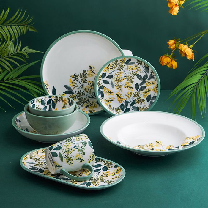 Harriet Dinnerware