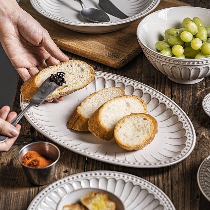 Gorm Dinnerware