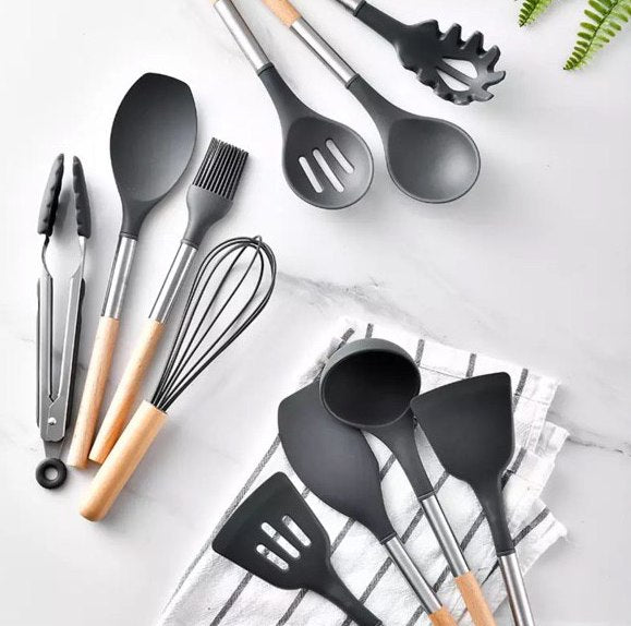 11 PCS Color Customized Silicone Kitchen Utensils with Wood Handle